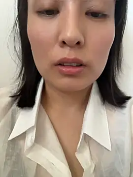 Snapshot of Faye-baby chatting on May 17, 2026, 2:00 am Faye-baby online show from May 17, 2026, 2:00 am