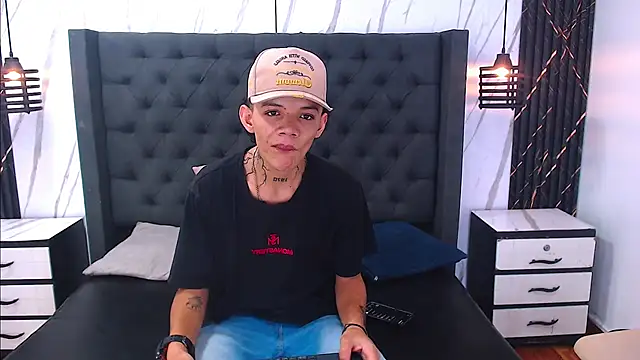 Daniel Guty online show from April 17, 2026, 7:17 pm