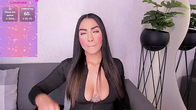 Snapshot of MelissaSaenzgh_ chatting on May 20, 2026, 3:36 am MelissaSaenzgh online show from May 20, 2026, 3:36 am