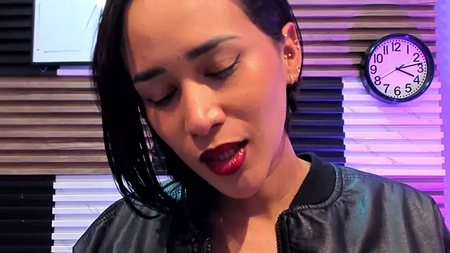 Snapshot of Scarleth-Foxx chatting on June 30, 2026, 7:36 pm Scarleth-Foxx online show from June 30, 2026, 7:36 pm