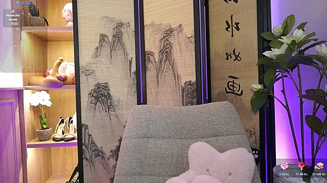 Snapshot of AlinaBennet_ chatting on July 14, 2026, 11:38 am AlinaBennet online show from July 14, 2026, 11:38 am