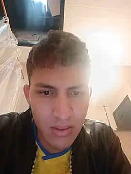 Snapshot of Axel_Romanov chatting on July 24, 2026, 12:45 pm Axel Romanov online show from July 24, 2026, 12:45 pm