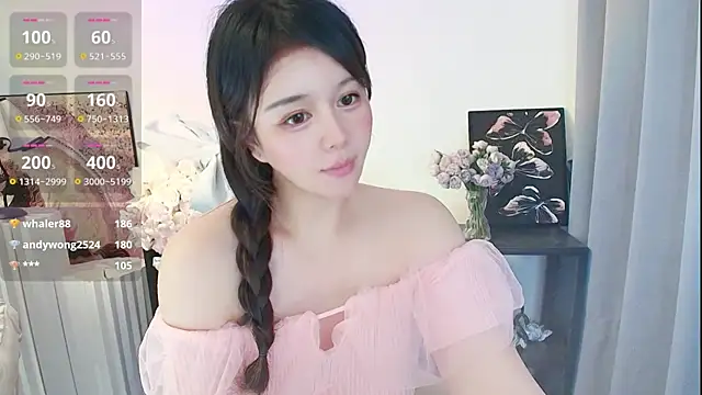 Moon-66 online show from May 31, 2026, 6:02 pm