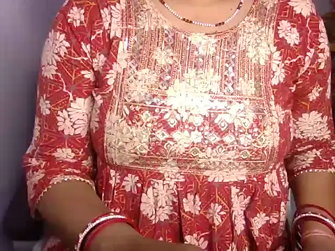 Snapshot of Hotty_Bhabhi1 chatting on April 28, 2026, 5:45 am Hotty Bhabhi1 online show from April 28, 2026, 5:45 am