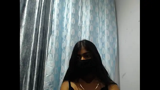 Sizu  online show from April 23, 2026, 4:52 am