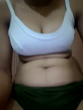 Snapshot of Cute-Nitya_21 chatting on July 7, 2026, 5:21 am Cute-Nitya 21 online show from July 7, 2026, 5:21 am