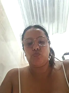 Snapshot of Samanta-42 chatting on June 13, 2026, 2:26 pm Samanta-42 online show from June 13, 2026, 2:26 pm