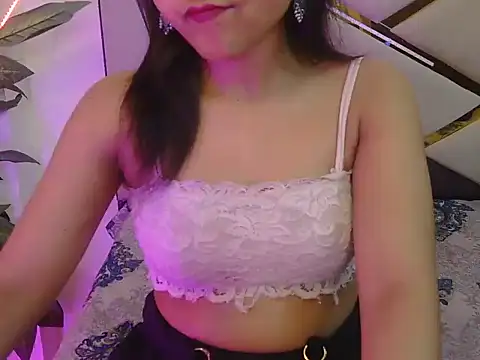 Snapshot of bold-fareen chatting on July 25, 2026, 8:59 pm bold-fareen online show from July 25, 2026, 8:59 pm