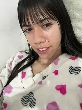 Snapshot of drea-an chatting on May 10, 2026, 3:36 pm drea-an online show from May 10, 2026, 3:36 pm