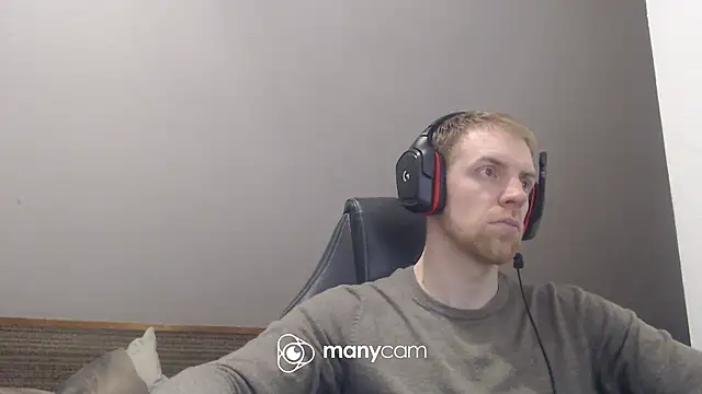 Milkyman7 online show from February 14, 2026, 9:37 pm