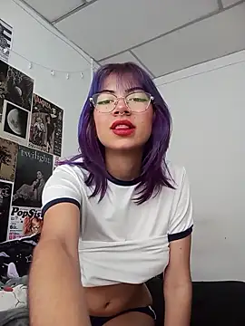  LilithCorpse online show from May 19, 2026, 2:13 pm