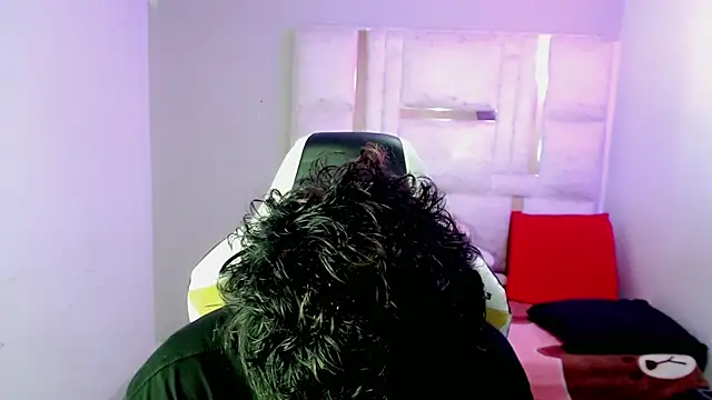 Yosepp cum online show from April 17, 2026, 3:59 pm