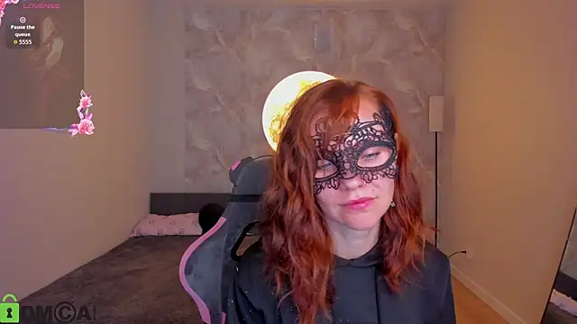 Snapshot of Margo_Kelly chatting on July 27, 2026, 12:39 am Margo Kelly online show from July 27, 2026, 12:39 am