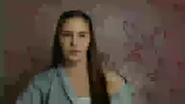Snapshot of Kyara_ra chatting on May 13, 2026, 5:25 am Kyara ra online show from May 13, 2026, 5:25 am