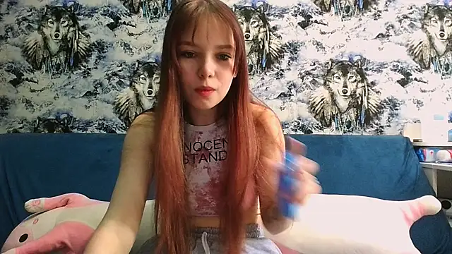 Snapshot of Princess_Mira chatting on June 4, 2026, 9:25 am Princess Mira online show from June 4, 2026, 9:25 am
