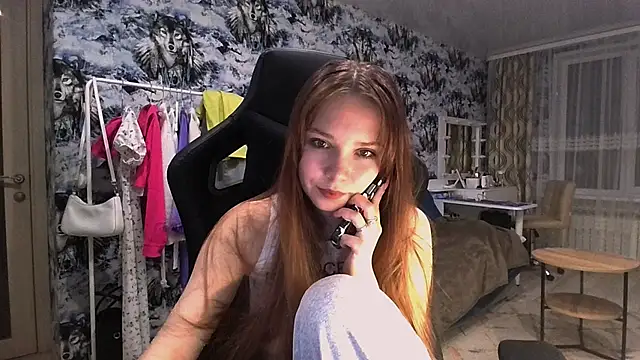 Snapshot of Princess_Mira chatting on July 3, 2026, 7:09 pm Princess Mira online show from July 3, 2026, 7:09 pm