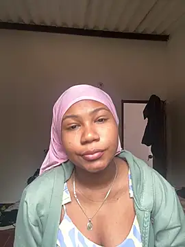 marizath online show from April 17, 2026, 4:43 pm