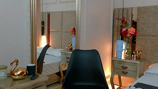 Snapshot of Valeria-Beltran chatting on May 20, 2026, 4:31 am Valeria-Beltran online show from May 20, 2026, 4:31 am