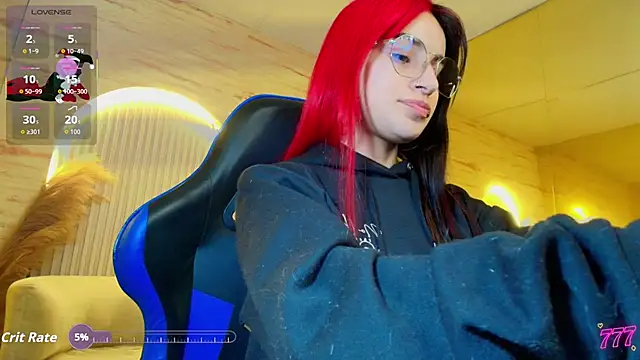 Moon Red r online show from May 31, 2026, 1:06 pm