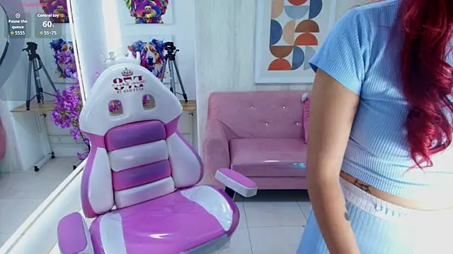 Sofi monroeee online show from June 16, 2026, 7:47 pm