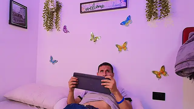 Snapshot of passion_senxual chatting on May 8, 2026, 8:45 pm passion senxual online show from May 8, 2026, 8:45 pm