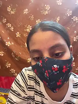 Snapshot of CuteHaseena chatting on April 30, 2026, 7:37 am CuteHaseena online show from April 30, 2026, 7:37 am