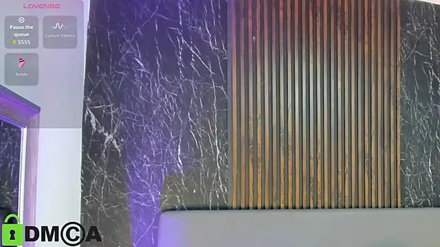 Cristall swett online show from May 3, 2026, 7:06 pm