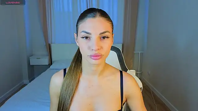 Jasmine Lane online show from May 10, 2026, 9:24 am