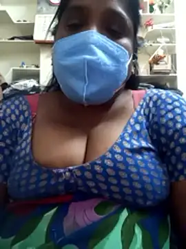 Snapshot of swetha10 chatting on June 4, 2026, 9:58 am swetha10 online show from June 4, 2026, 9:58 am