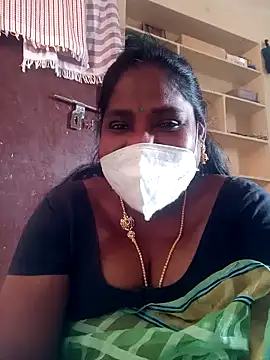 Snapshot of swetha10 chatting on July 13, 2026, 9:19 am swetha10 online show from July 13, 2026, 9:19 am