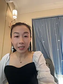 summer0430 online show from June 2, 2026, 1:16 am