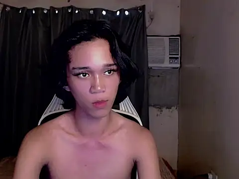 Snapshot of urnaughty_paul chatting on June 27, 2026, 6:41 am urnaughty paul online show from June 27, 2026, 6:41 am