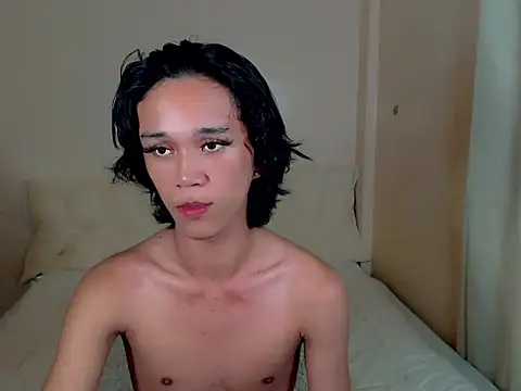 Snapshot of urnaughty_paul chatting on July 9, 2026, 12:48 pm urnaughty paul online show from July 9, 2026, 12:48 pm