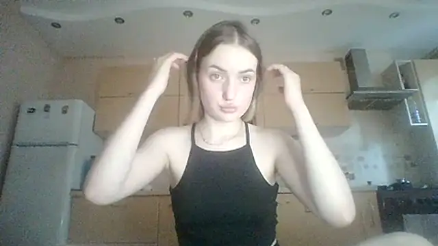 Lisanta online show from July 15, 2026, 2:24 pm