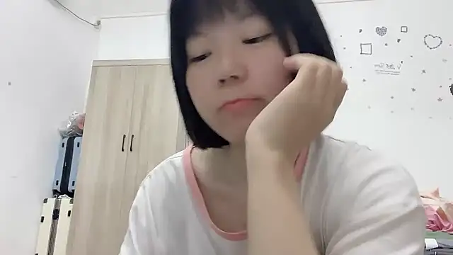 Belle-LL online show from May 7, 2026, 3:26 pm