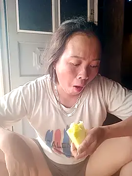 Snapshot of phuongtrinh1 chatting on July 29, 2026, 9:19 am phuongtrinh1 online show from July 29, 2026, 9:19 am