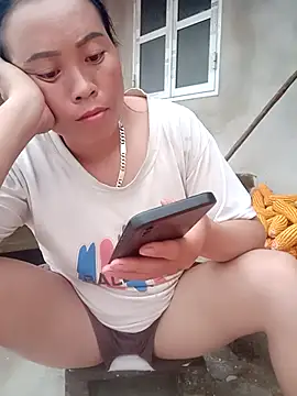 Snapshot of phuongtrinh1 chatting on July 28, 2026, 11:17 am phuongtrinh1 online show from July 28, 2026, 11:17 am