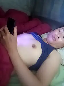 Snapshot of phuongtrinh1 chatting on July 3, 2026, 9:43 pm phuongtrinh1 online show from July 3, 2026, 9:43 pm