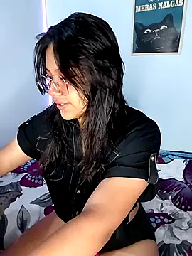 Snapshot of _Juno chatting on May 28, 2026, 3:18 pm Juno online show from May 28, 2026, 3:18 pm