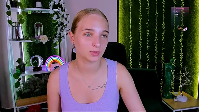 ollivia dream online show from July 2, 2026, 6:08 am