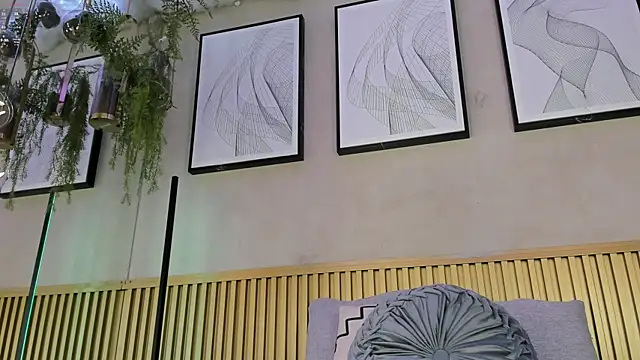 Snapshot of Angela_Reed chatting on May 29, 2026, 12:33 pm Angela Reed online show from May 29, 2026, 12:33 pm