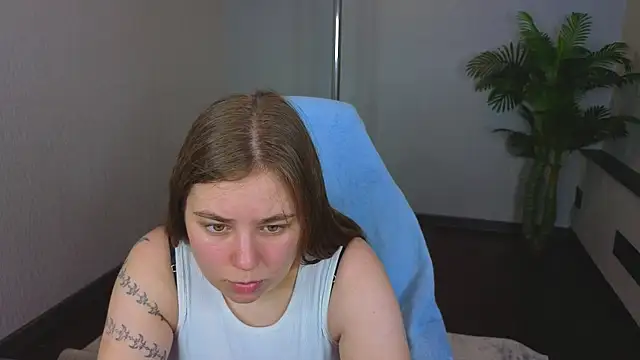 Snapshot of Boobsy_girl chatting on July 30, 2026, 11:42 am Boobsy girl online show from July 30, 2026, 11:42 am