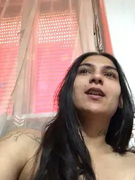 Snapshot of amira1348 chatting on May 24, 2026, 6:57 am amira1348 online show from May 24, 2026, 6:57 am