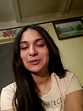 Snapshot of amira1348 chatting on May 4, 2026, 8:00 pm amira1348 online show from May 4, 2026, 8:00 pm
