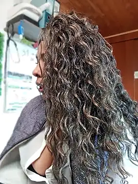 Snapshot of Ivon_C chatting on July 27, 2026, 12:23 pm Ivon C online show from July 27, 2026, 12:23 pm