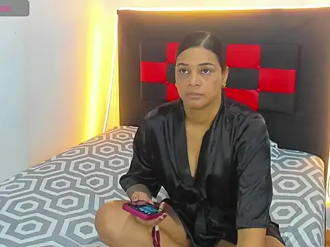 Snapshot of camila_valenciia_ chatting on July 23, 2026, 6:00 am camila valenciia online show from July 23, 2026, 6:00 am