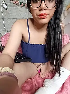 Snapshot of Dayii_sweet chatting on June 12, 2026, 9:45 pm Dayii sweet online show from June 12, 2026, 9:45 pm