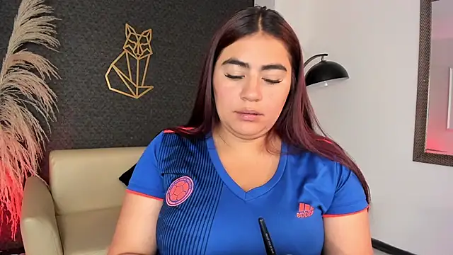 Snapshot of Nina_voss chatting on June 27, 2026, 2:12 pm Nina voss online show from June 27, 2026, 2:12 pm