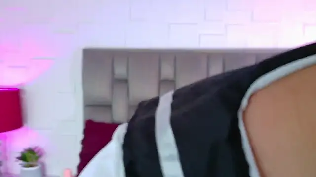 KeiryGinger online show from May 21, 2026, 6:49 pm