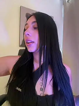 IsabellaNoir  online show from June 30, 2026, 4:40 pm